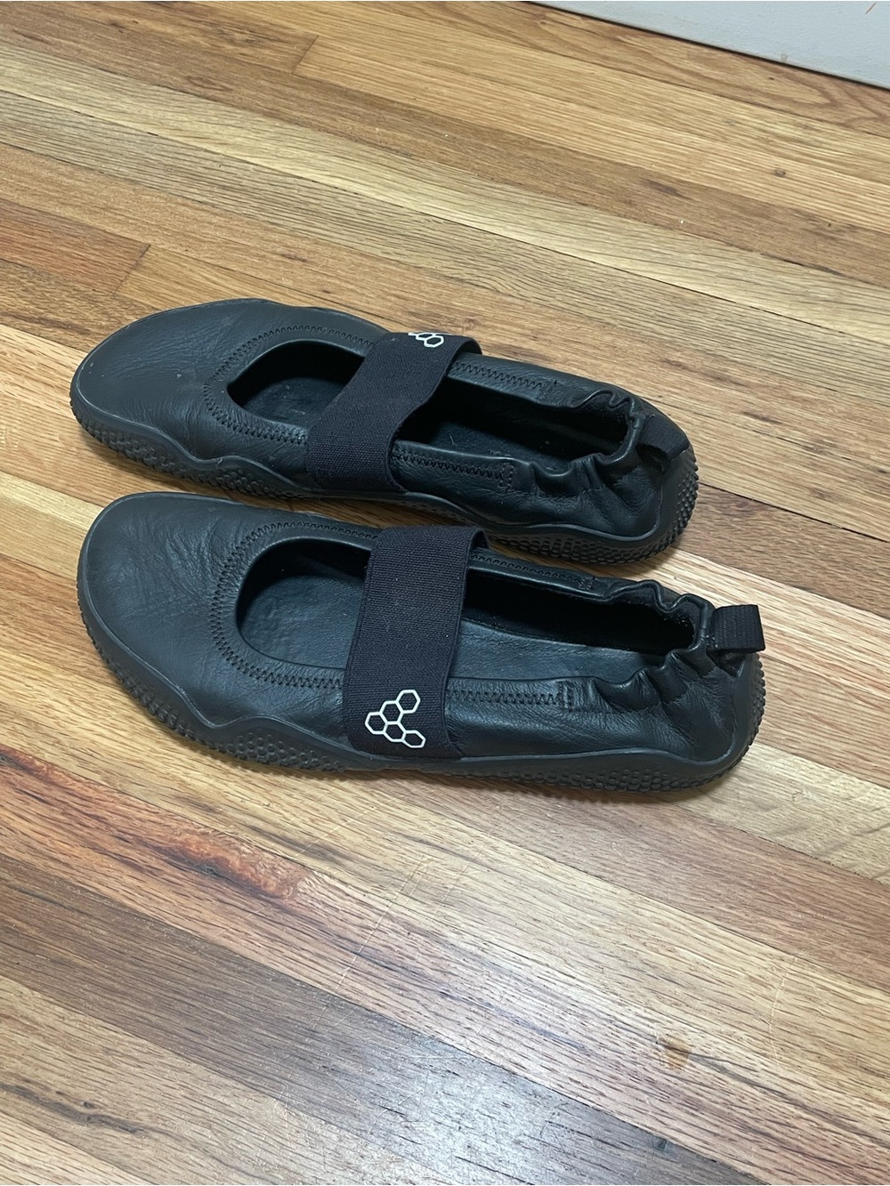 Vivobarefoot Ballet Flats